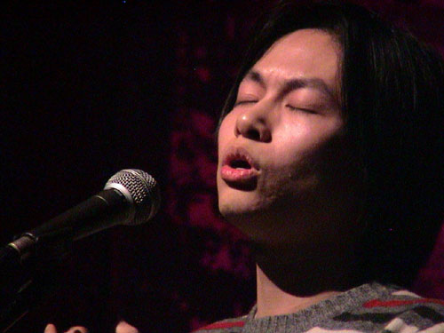 Ming Cheng singt a capellla